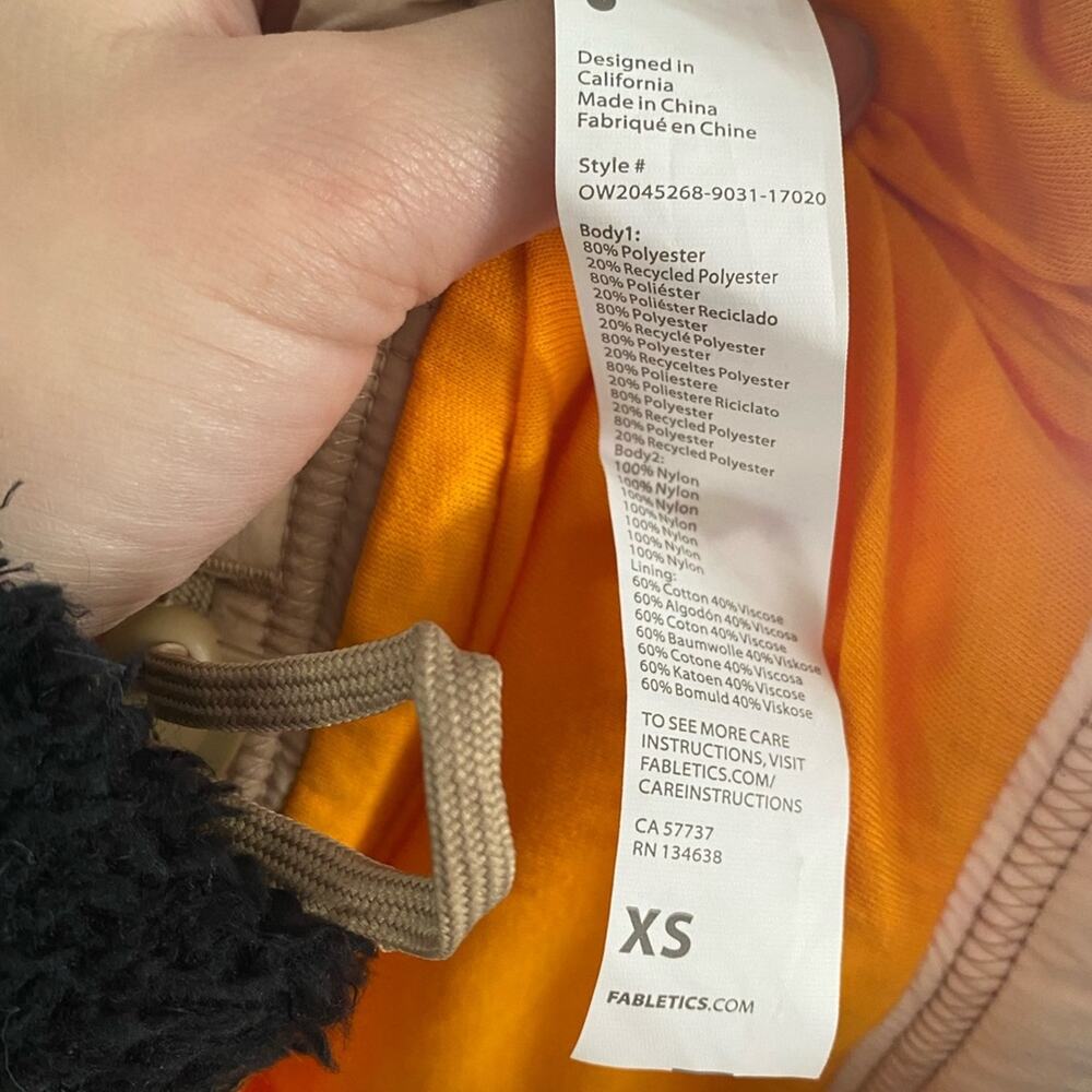 Fabletics Mallory Fleece Sherpa Pullover - Picture 4 of 5